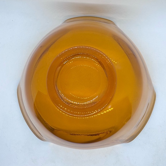 Vintage Anchor Hocking Amber Triangular Chip Bowl - Picture 7 of 8